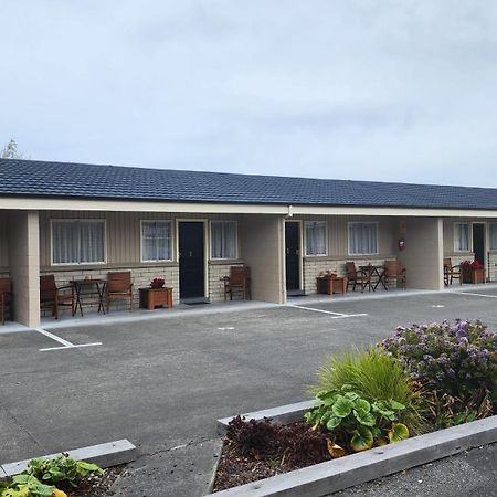 Gardner Court Motel Napier Bagian luar foto