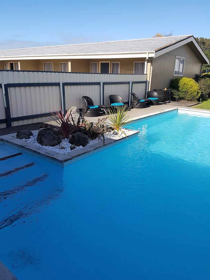 Gardner Court Motel Napier Bagian luar foto